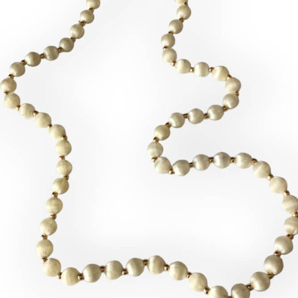 Cream/white silk bead necklace